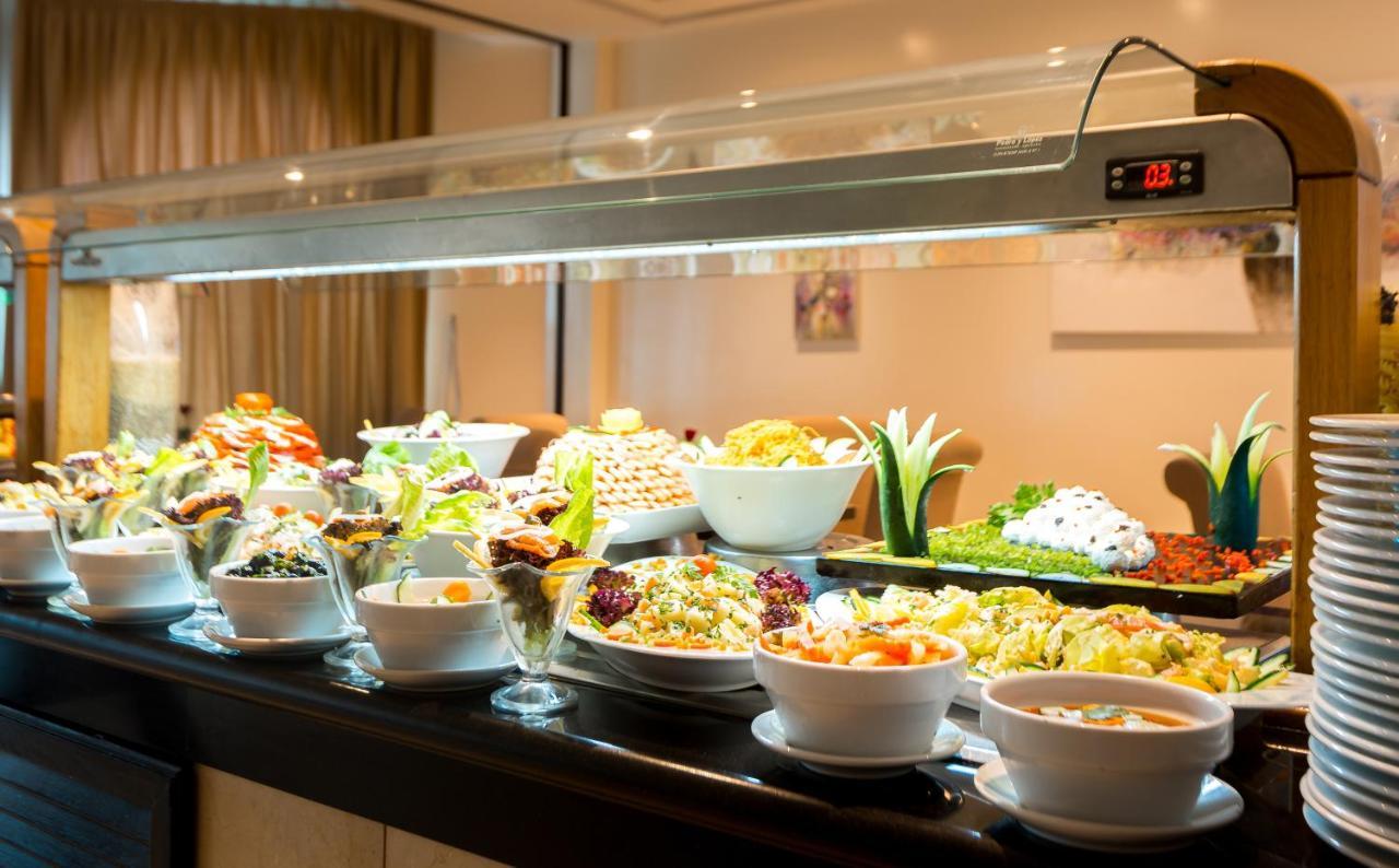 Hotel Borj Rabat - A Member Of Barcelo Hotel Group Exterior photo A salad bar